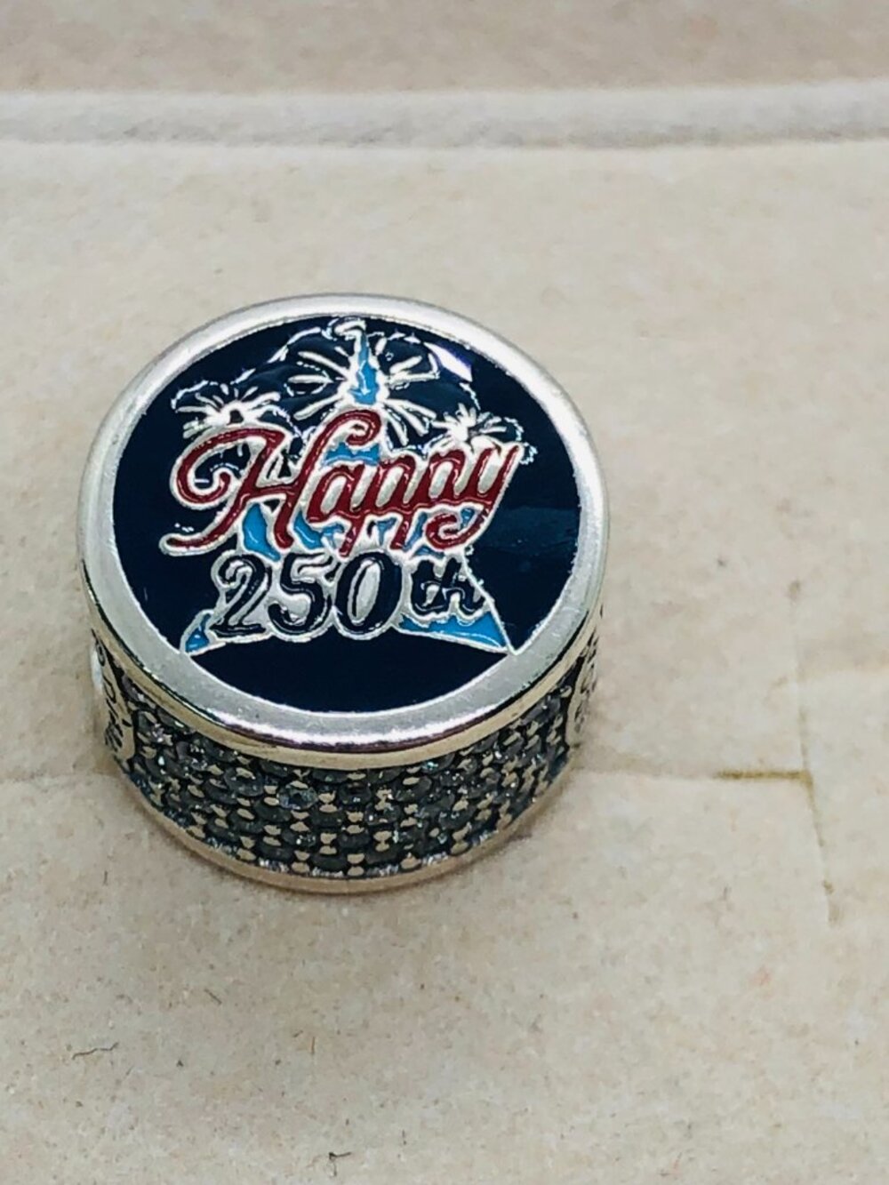 ✨🔥Pandora Disney Parks Americana Button Charm